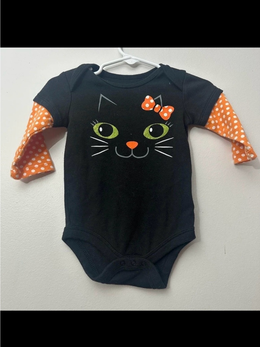 Halloween Black Cat Baby Bodysuit – Orange Polka Dot Sleeves – Size 3-6M